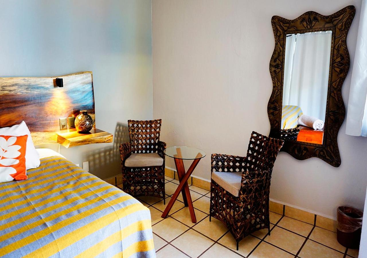 Casa Del Sol Inn Ajijic Bagian luar foto