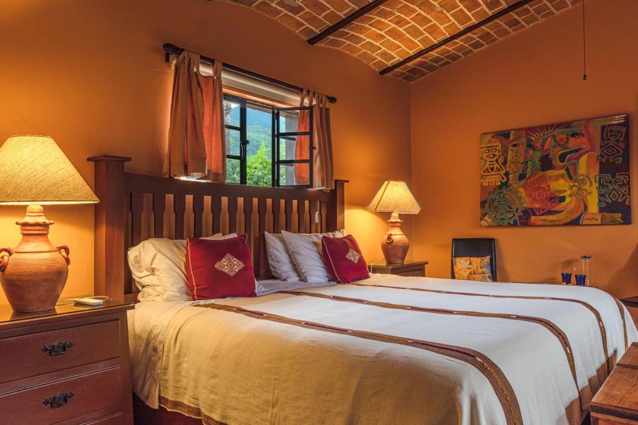 Casa Del Sol Inn Ajijic Bagian luar foto