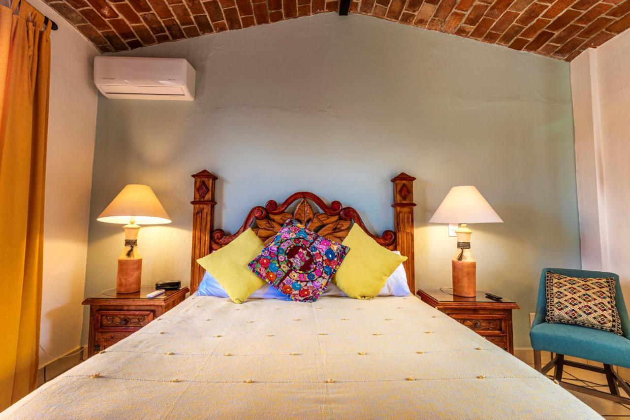 Casa Del Sol Inn Ajijic Bagian luar foto